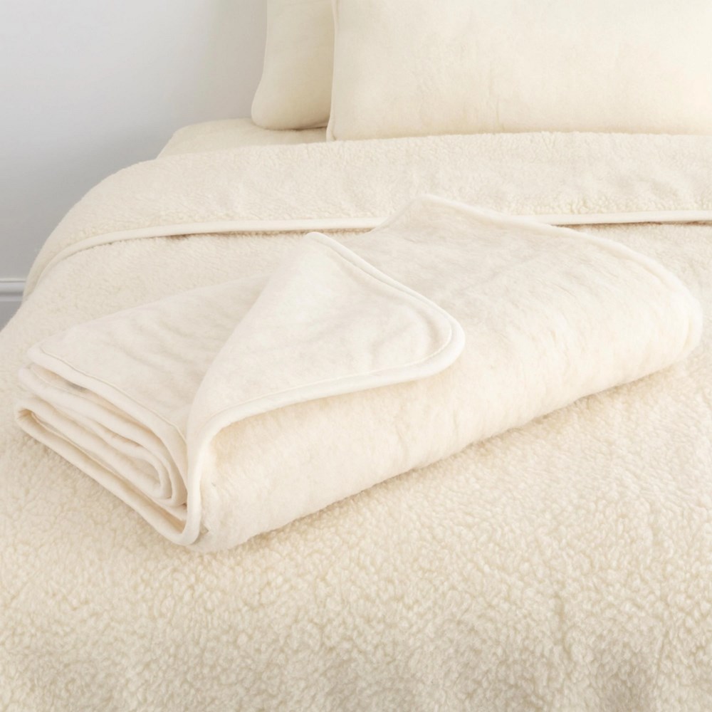 Mateo Merino Wool Throw in Natural White